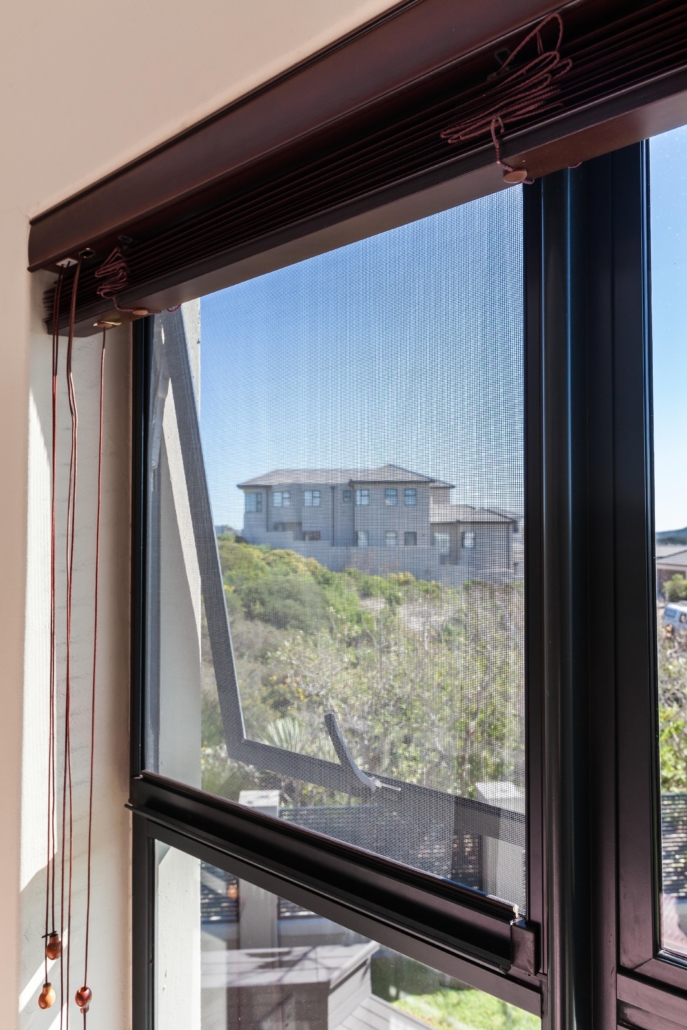 Flyscreens: Enjoy Fresh Air & A Bug-Free Home Flyscreens vs Security Screens
